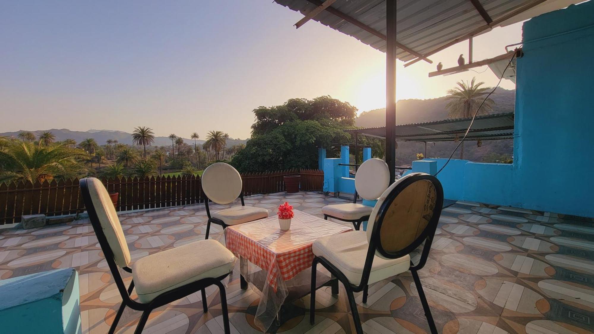 Rudraksha Inn Mount Abu Exterior foto