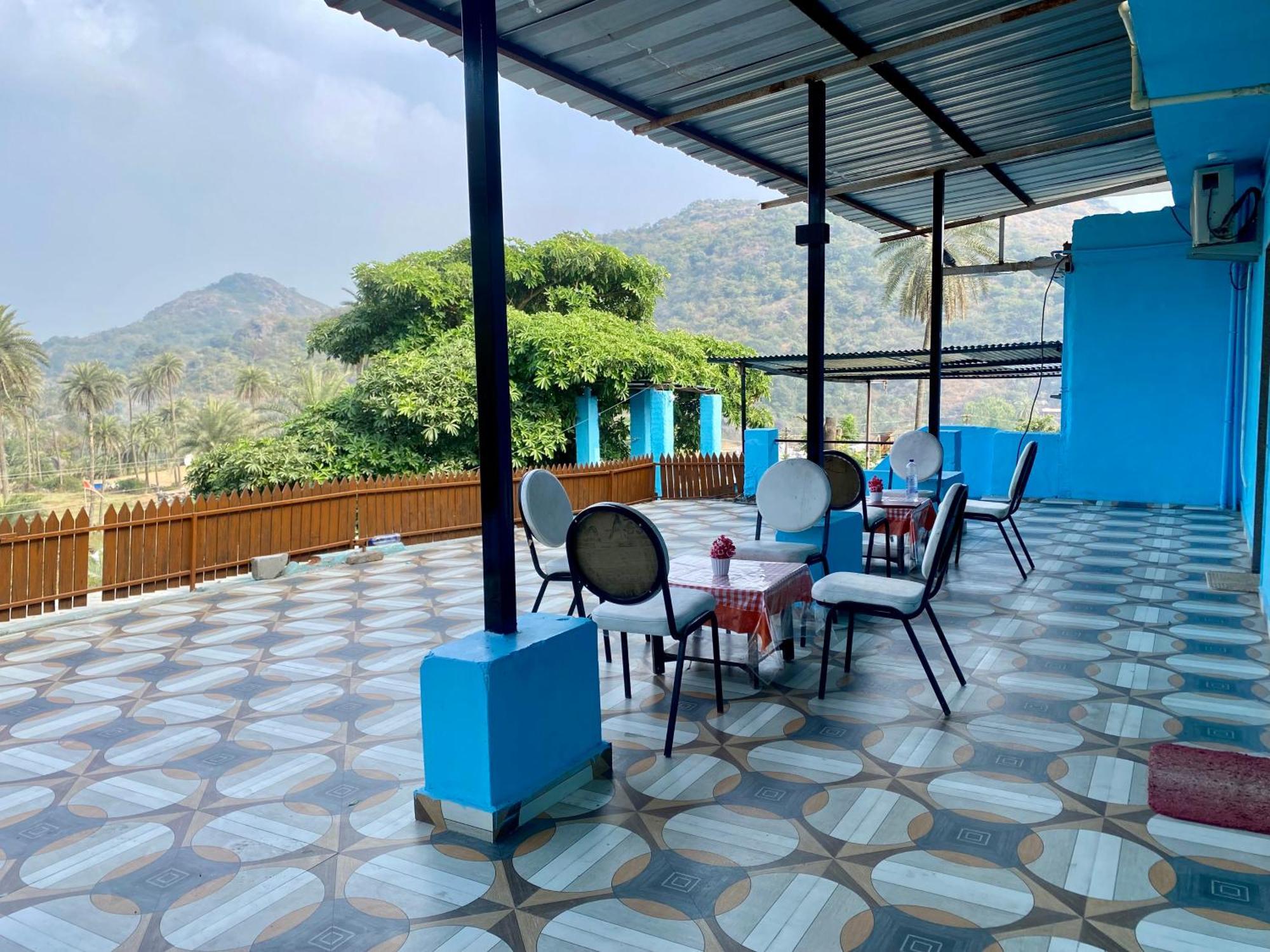 Rudraksha Inn Mount Abu Exterior foto